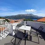 بيت ضيافة Drasko كورتْشولا