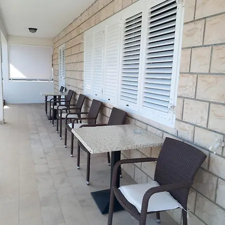 Drasko Guest house